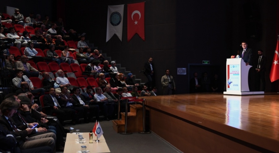 2. Bursa Sezai Karakoç Edebiyat ve Şiir Günleri'nde Necip Fazıl konuşuldu