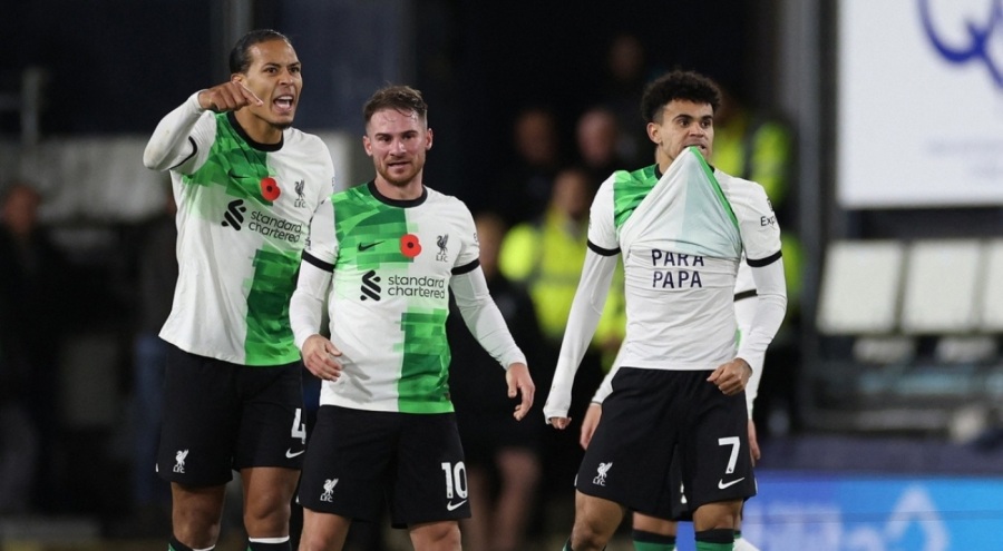 Liverpoollu yıldız son dakikada puanı getiren golü attı, babası için özgürlük çağrısı yaptı