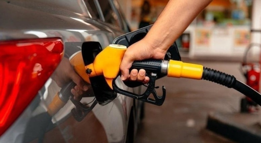 Petrol fiyatları yükseldi