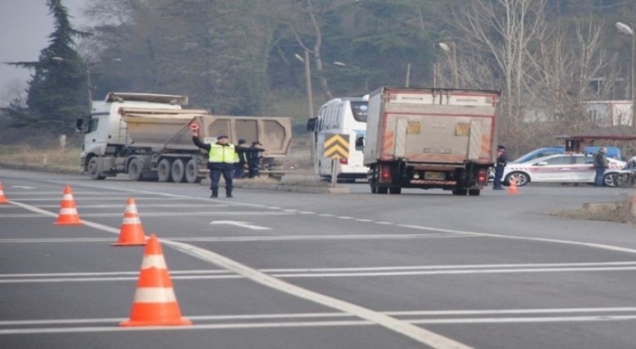 Denetimlerde 855 aracı trafikten men edildi