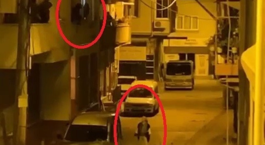 Bursa'da sokak karıştı! Saksılar havada uçuştu