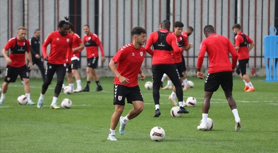Samsunspor, erteleme maçında İstanbulspor'u konuk edecek