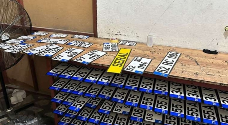 'APP plaka' operasyonu: 2 gözaltı