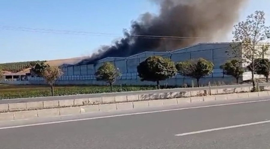 Tekstil fabrikasında yangın