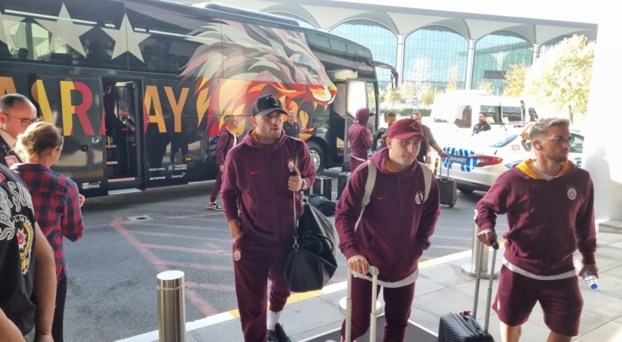Galatasaray, Bayern Münih maçı için Almanya'ya gitti