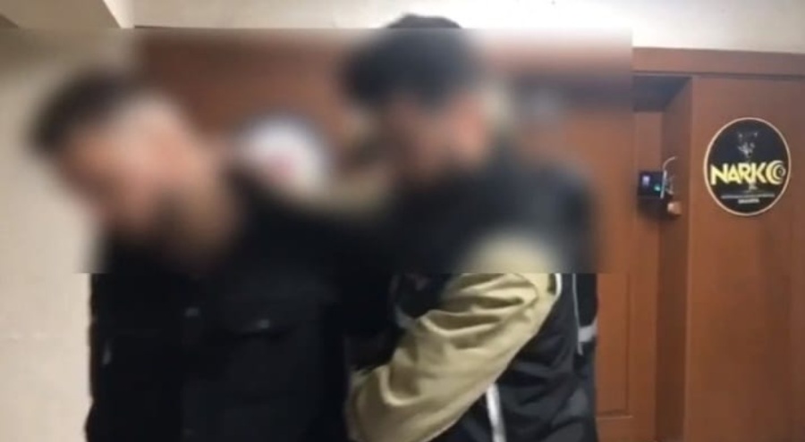 Sosyal medyadan husumetlilerine silahla gözdağı veren 7 şüpheli yakalandı