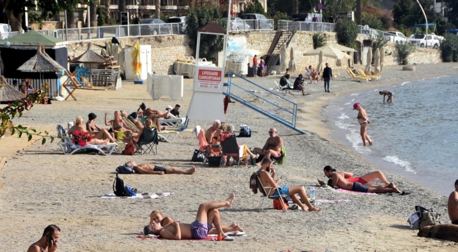 Bodrum'da kasımda deniz keyfi