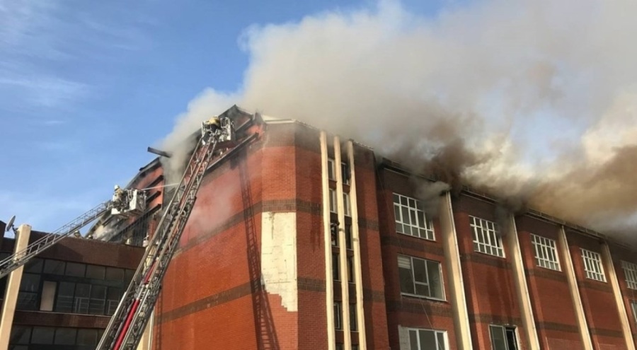 İstanbul'da sanayi sitesinde yangın