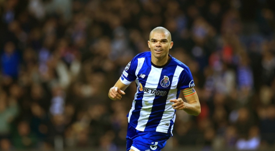 Pepe, Şampiyonlar Ligi'nde gol atan en yaşlı futbolcu oldu