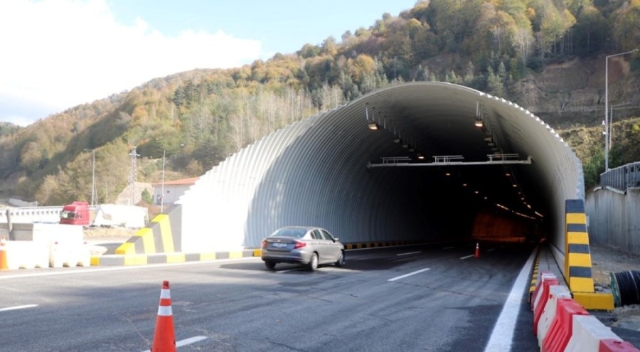 Bolu Dağı Tüneli tekrar açıldı