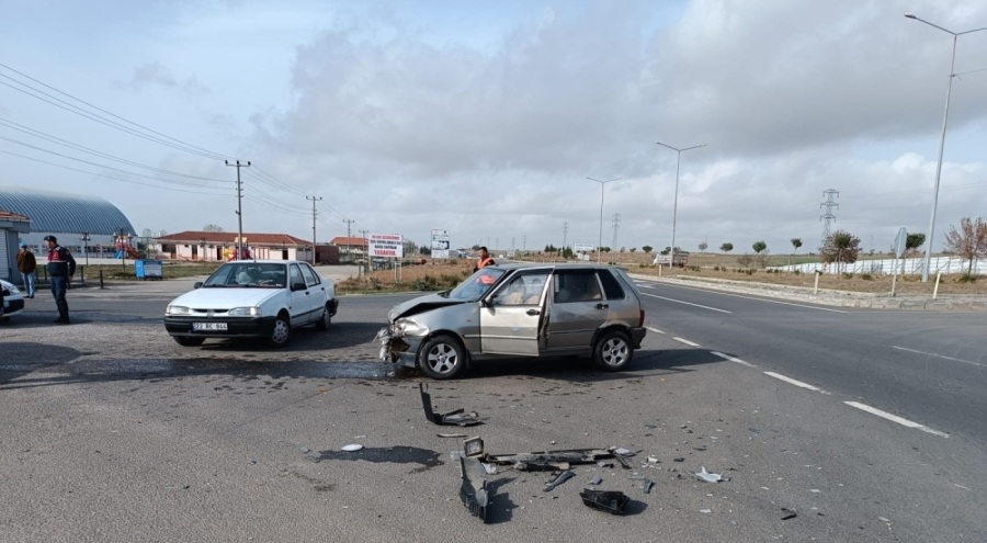 Kafa kafaya çarpıştılar! Çok sayıda yaralı