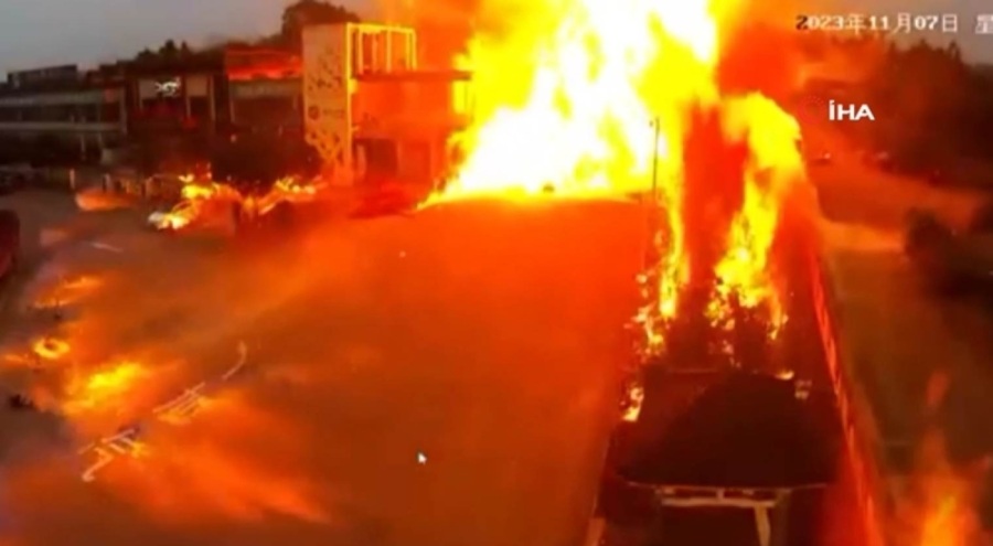 Çin'de gaz tankeri patladı!