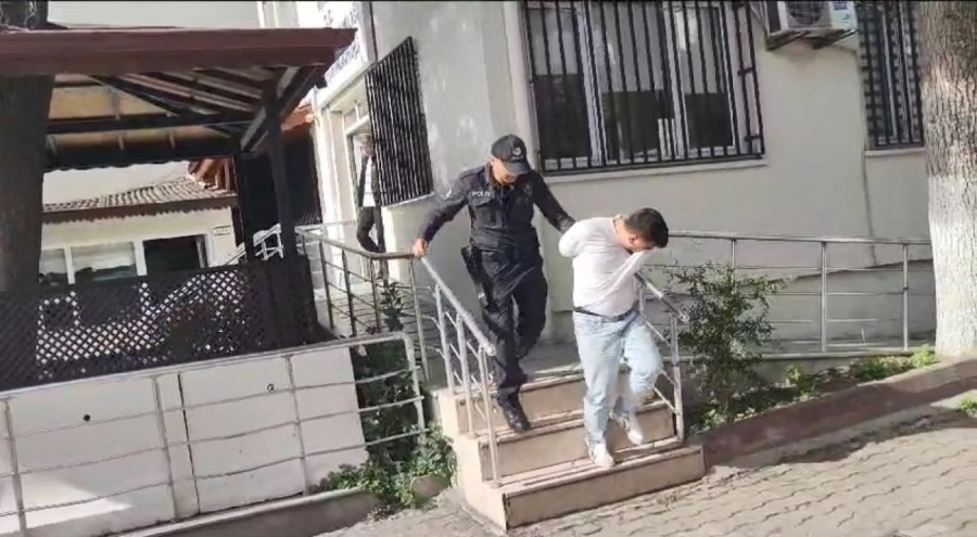 Bursa İznik'te asayiş uygulamasında gözaltı!