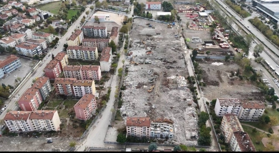 1050 Konutlar'da ruhsatlar alındı