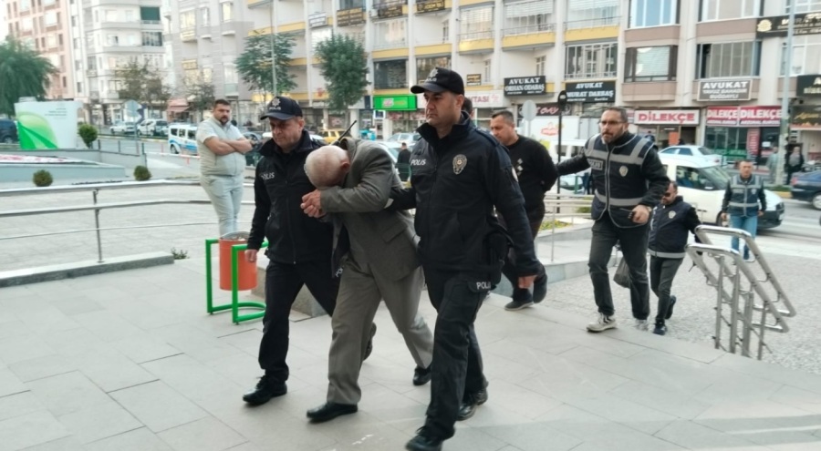 Fuhuş operasyonu: 8 gözaltı