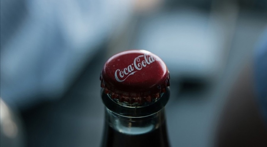 Coca Cola, zehirlenmeler sonrası bazı ürünlerini raftan çekiyor