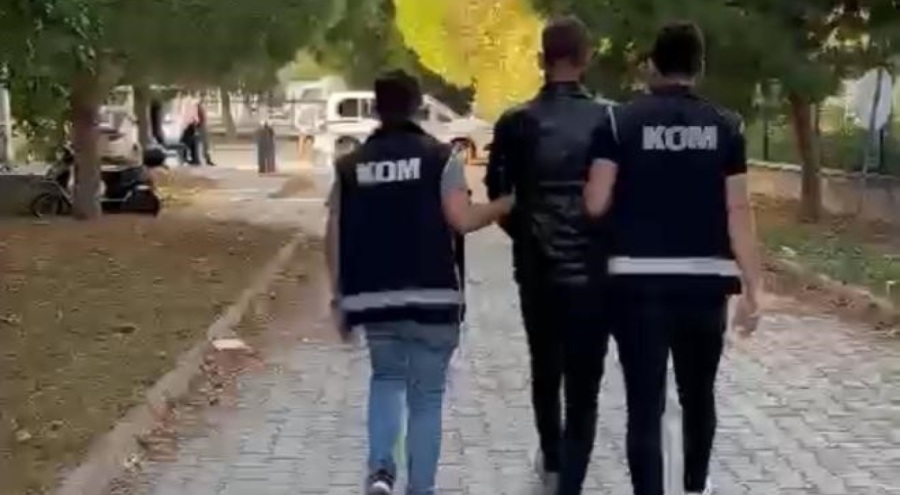 Silah kaçakçılığı operasyonu! Tutuklama