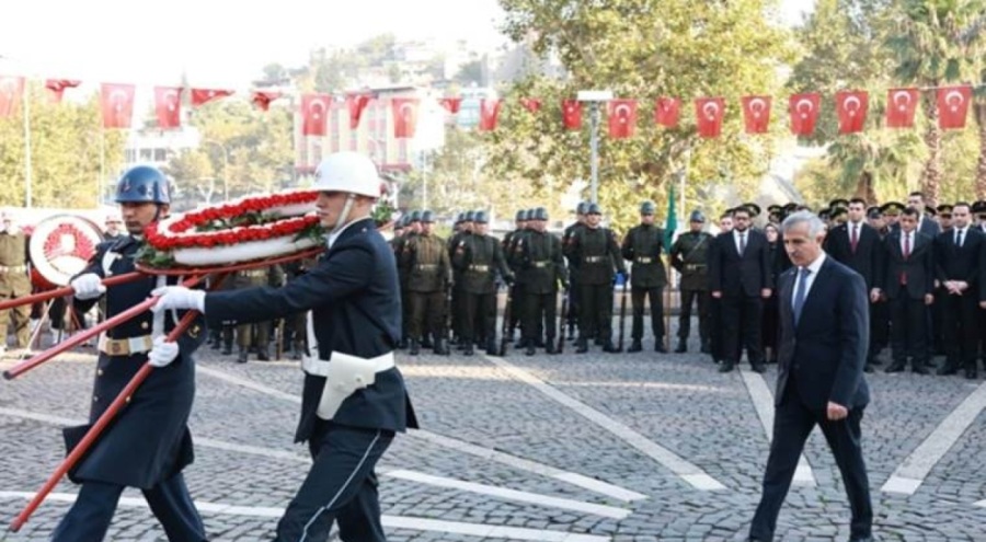 İstanbul'da çelenk krizi! CHP heyetine kaymakamlıktan engel