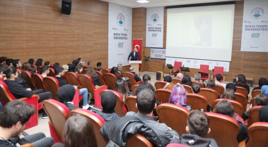 BTÜ'de Atatürk'ü anlama söyleşisi
