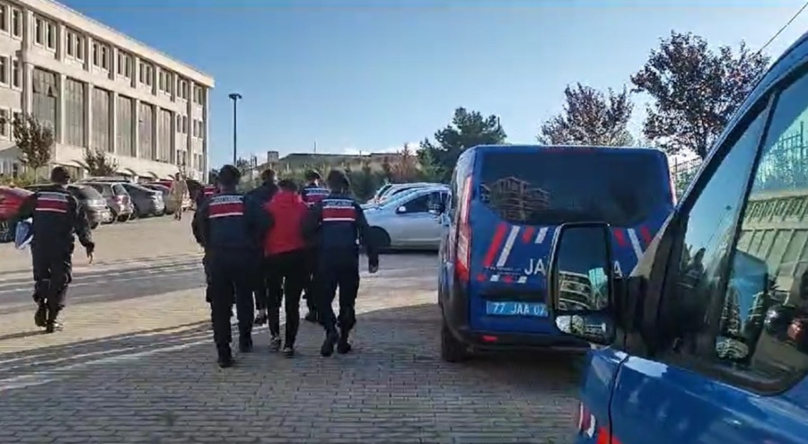 Yalova'da 'Uyuyan Arsalar' operasyonu! Sahte senet düzenleyip kendilerine ciro ettiler