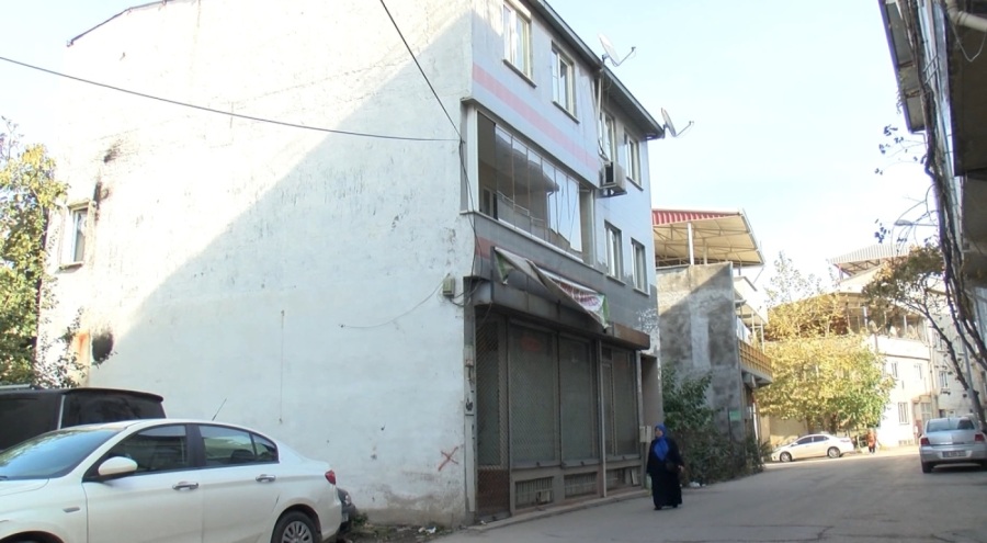 Bursa'da cinsel ilişki sırasında dini nikah ile birlikte yaşadığı 5 aylık hamile kadını öldürdü!