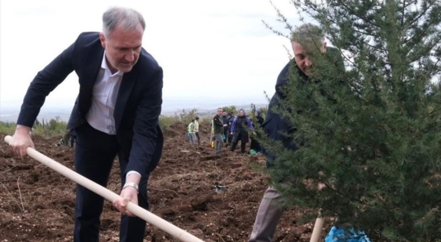 İnegöl'de ''Cumhuriyete Nefes'' Fidanları Dikildi