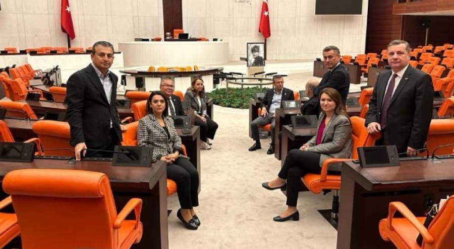 CHP lideri Özgür Özel: Eylemimiz ikinci bir karara kadar devam edecek