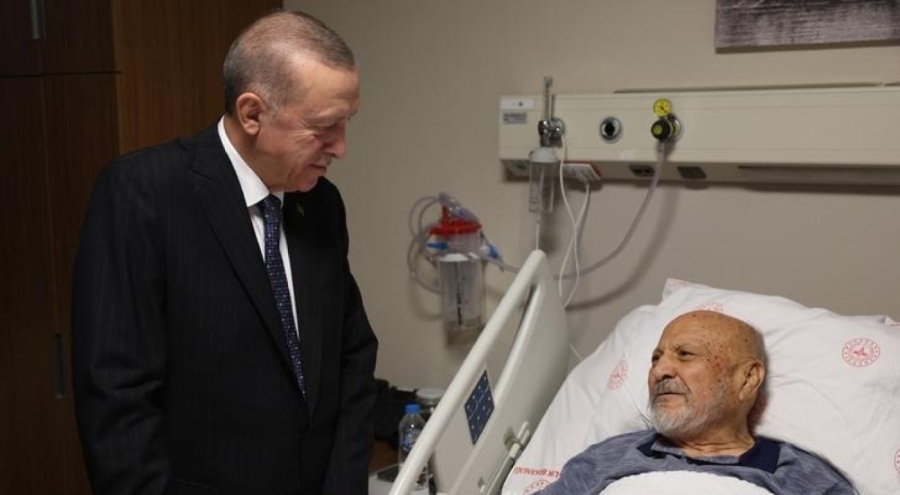 Erdoğan'dan eski Devlet Bakanı Aksay'a ziyaret