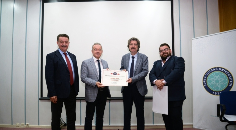 Bursa Uludağ Üniversitesi'ne 'Turuncu Bayrak' ödülü