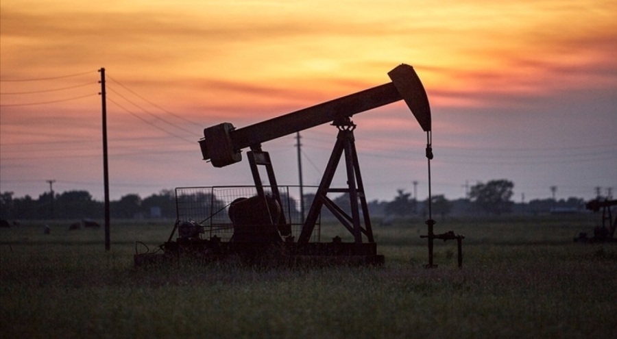 OPEC'in petrol üretimi ekim ayında günlük 80 bin varil arttı