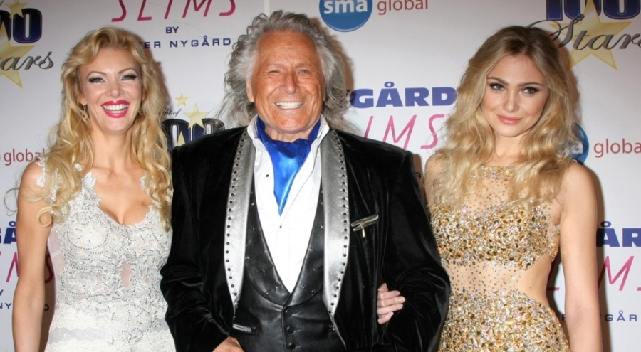 Moda imparatoru cinsel saldırıyla suçlanıyor