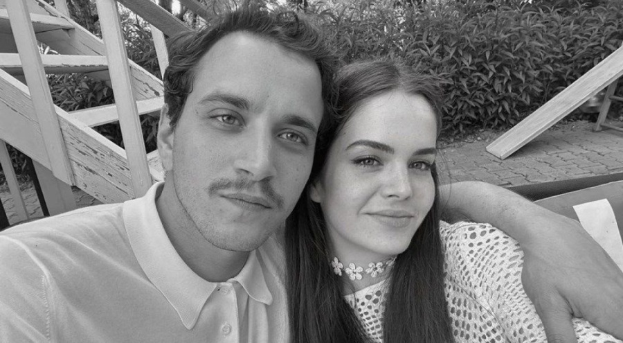 Selahattin Paşalı'dan aile pozu