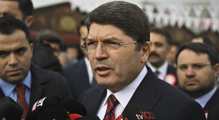 Adalet Bakanı Tunç'tan 'yeni anayasa' açıklaması!