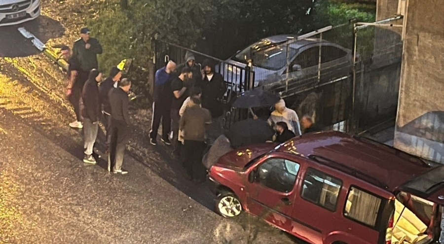 Kadın saldırgan, husumetlisine kurşun yağdırdı