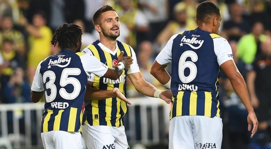 Fenerbahçe'de Fred ve Djiku hakkında gelişme!
