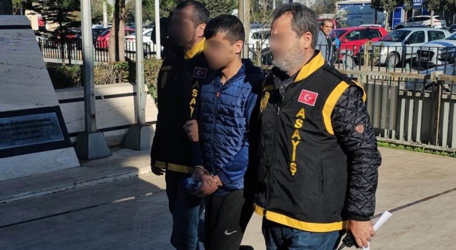 Bandırma'da oto hırsızlığı yaptı! Bursa'da yakayı ele verdi