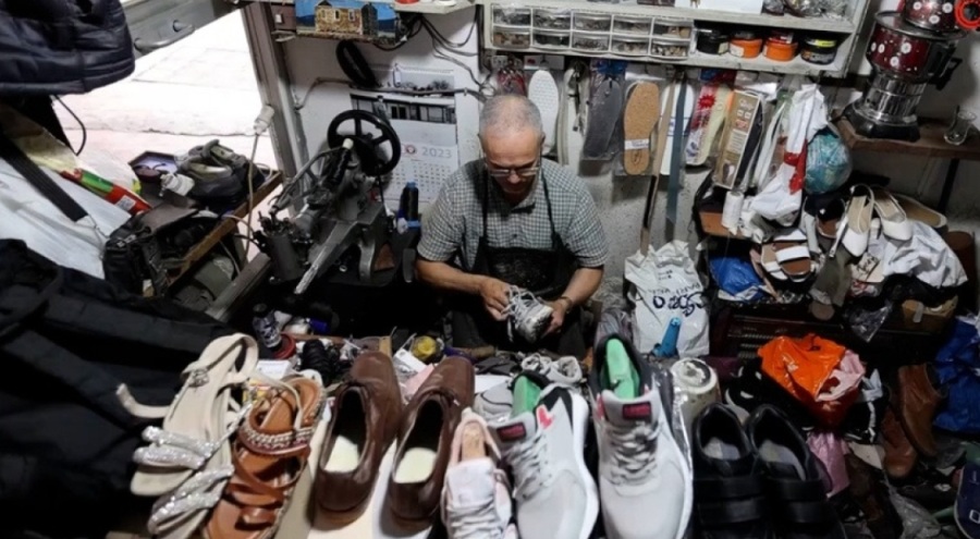 Ayakkabı tamirciliği ve yorgancılık yok mu oluyor? Çırak yok