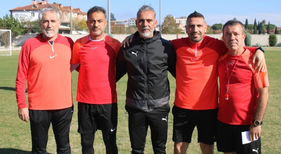 Nazilli Belediyespor Şükrü Akar'a emanet