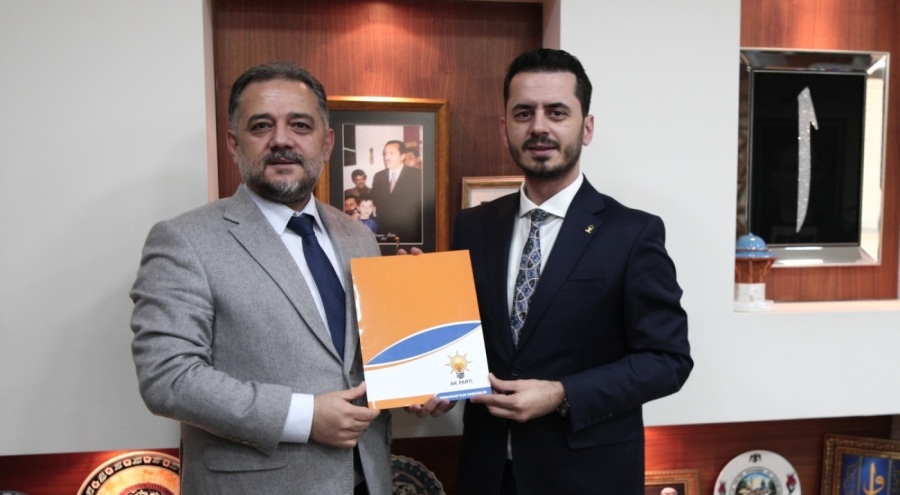 Serkan Işık, Osmangazi'de aday adaylığı başvurusunu yaptı