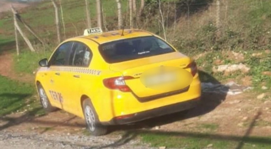 Taksi şoförü aracında ölü bulundu