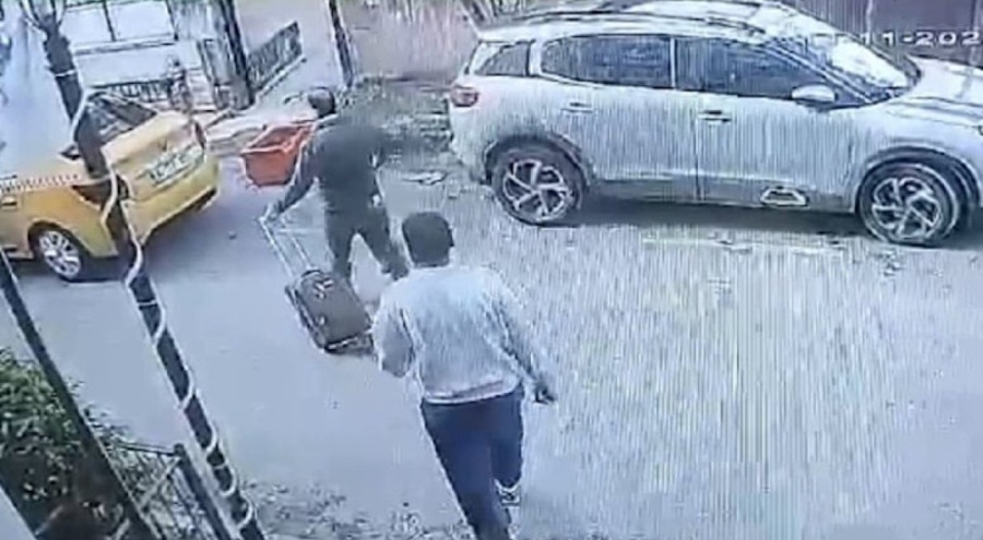 Eşini tornavidayla 41 yerinden keserek öldürdü