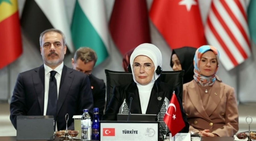 Emine Erdoğan Lider Eşleri Zirvesi'nde