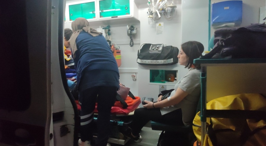 Bursa'da zincirleme trafik kazası! 3 araç birbirine girdi