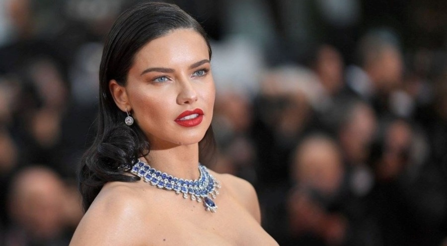 Yüzündeki değişimle gündem olan Adriana Lima sessizliğini bozdu