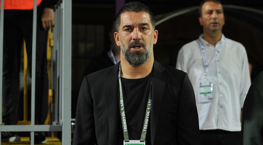 Arda Turan, yediği cezalarla Türk spor tarihine geçti