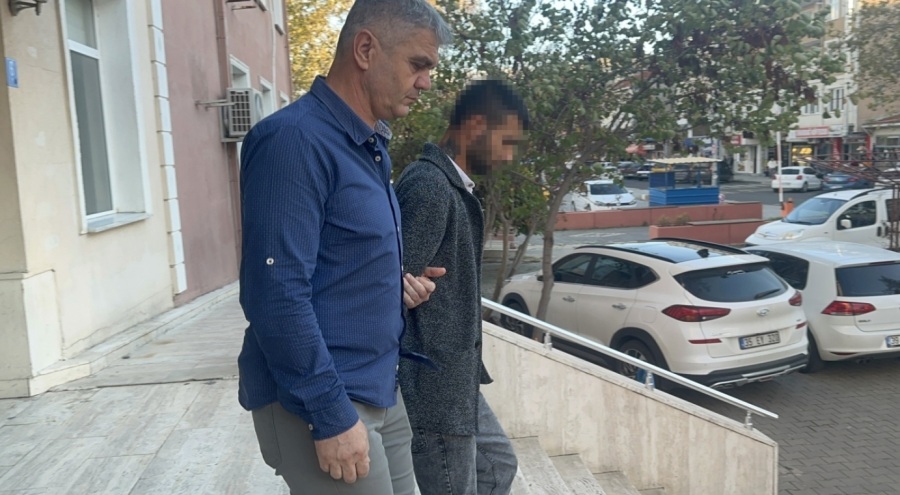 2 kardeşten birini yaralayıp diğerini öldüren zanlıya tutuklama