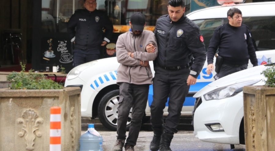 18 aracın lastiklerini kesen zanlı: Sarhoştum, hatırlamıyorum