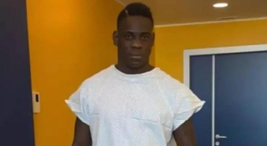 Mario Balotelli ameliyat oldu