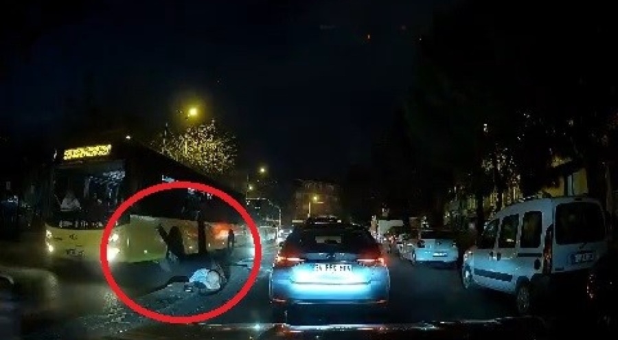 Yolun karşısına geçmek isteyen yayaya çarptı