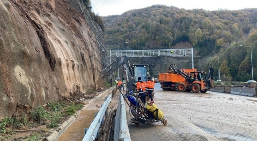 Bolu Dağı Tüneli trafiğe açıldı